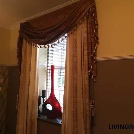Suffolk Park Apartment