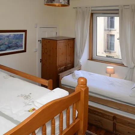 Apartment Pitt Street Apartment Beautiful Spacious Apartment Free Parking And Free Sanitizer Edinburgh
