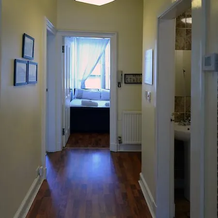 Pitt Street Apartment Beautiful Spacious Apartment Free Parking And Free Sanitizer *