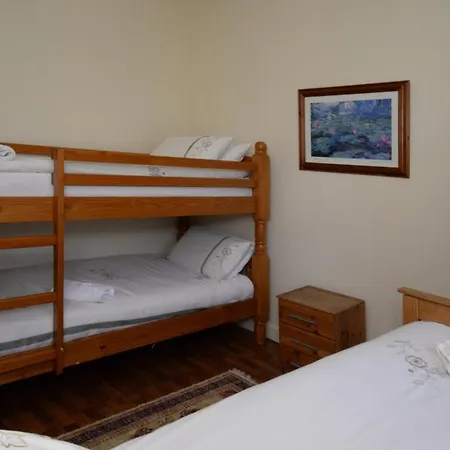 Pitt Street Apartment Beautiful Spacious Apartment Free Parking And Free Sanitizer Apartment