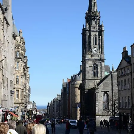Pitt Street Apartment Beautiful Spacious Apartment Free Parking And Free Sanitizer Edinburgh