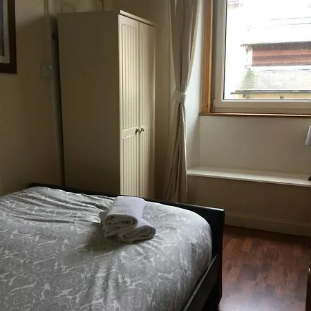 Pitt Street Apartment Beautiful Spacious Apartment Free Parking And Free Sanitizer * Edinburgh