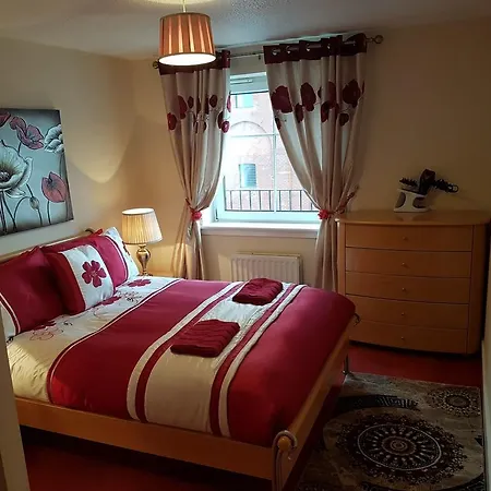 Deluxe Apartment *