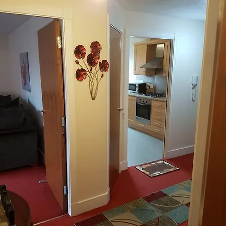 Deluxe アパート *