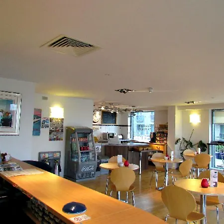 Hot-el-apartments Waterfront Lejlighedshotel 4*