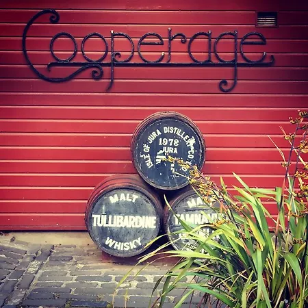 The Cooperage No 6, The Shore アパート *