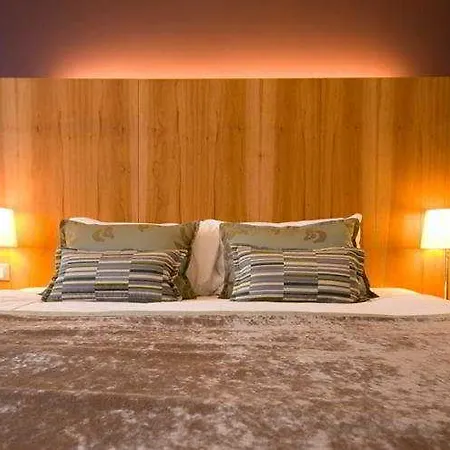 Apex Waterloo Place 4*