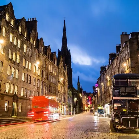 Adagio Royal Mile 4* Édimbourg