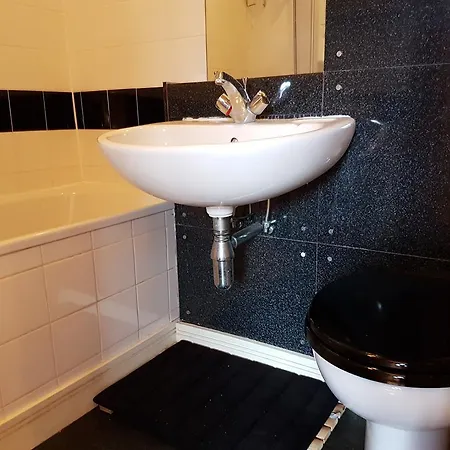 Dean Village - Lovely 2 Bed In Picturesque Dean Village With Balcony And Private Parking * Edimburgo