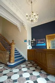 Travelodge Haymarket 3*