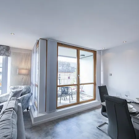 Apartment The Deluxe West End