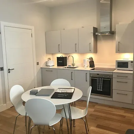 דירה Capital Retreats - Dewar Place Lane אדינבורו
