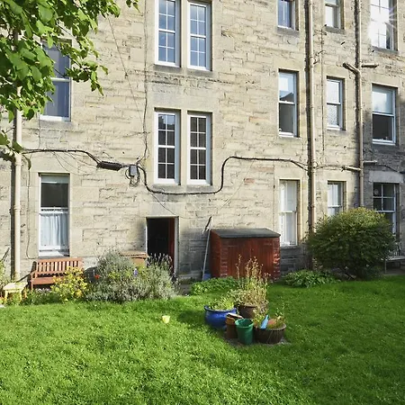 Comely Bank Apartman *