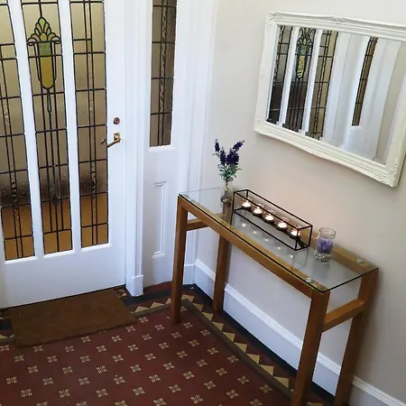 Old Town Apartments- Royal Mile