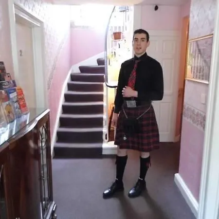 Averon Guest house 3*