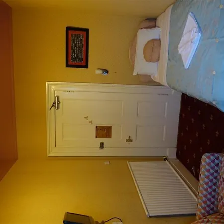 Ashgrove House 3*