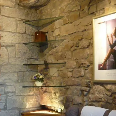 Hotel Royal Mile 4*