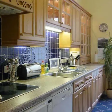 Hotel Royal Mile 4*
