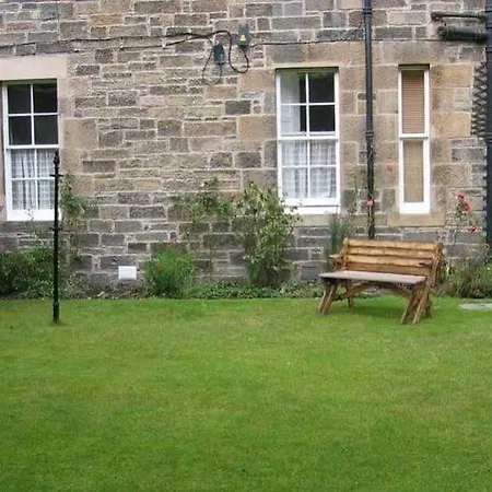 Hotel Royal Mile 4*