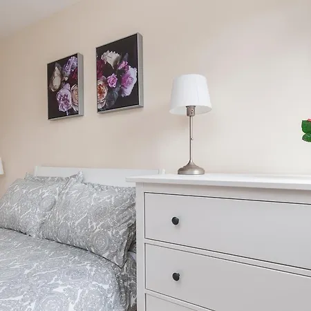 Broughton Road City Apartment *