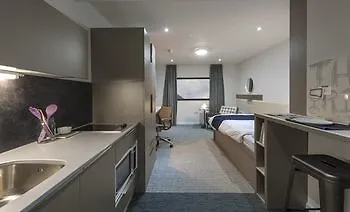 New Park Summer Stays Aparthotel Edinburgh