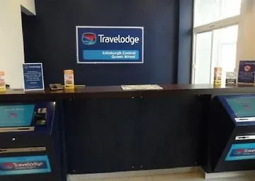 Travelodge Queen Street Hotel 3*
