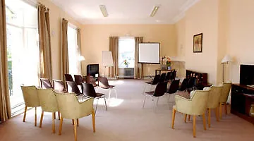 Gillis Centre מלון