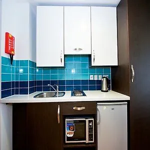 Citylivein Grove Street Apartment Edinburgh