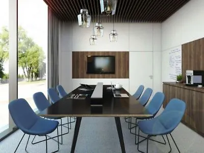 Courtyard By Marriott West 4*