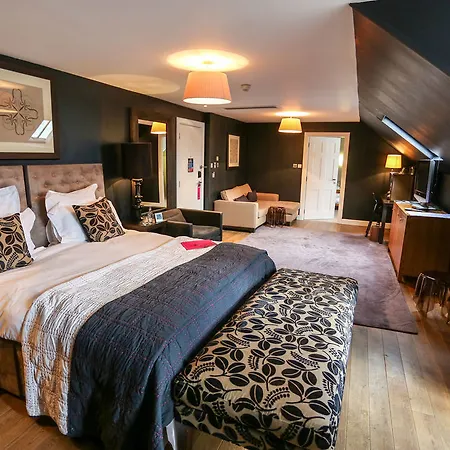 Hotel Tigerlily
