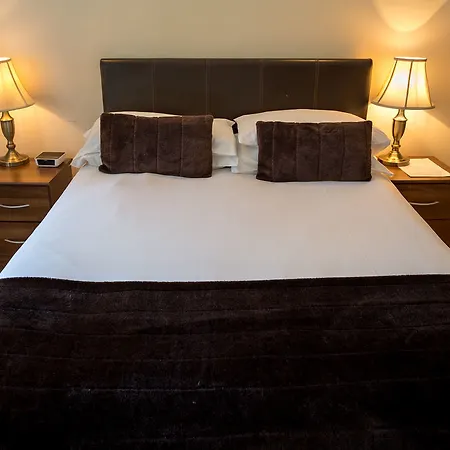 Queens 4* Edinburgh