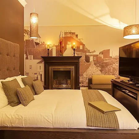 Hotel & Picardy Place 4*