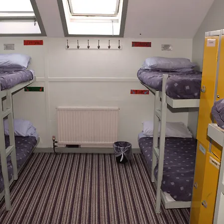 High Street - Adults Only Hostel