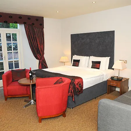 The Salisbury Hotel 4*