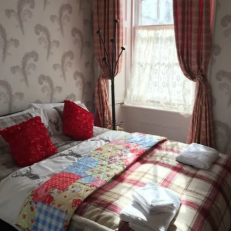 Bed & Breakfast 16 Pilrig