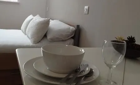 Hotel Panmure Court *