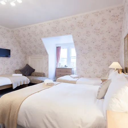 Kingsley Guest House 3*