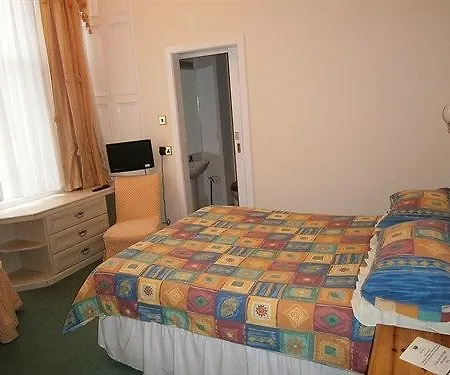 Dorstan House Pensión 3*