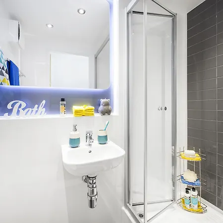 Destiny Student - Holyrood * Эдинбург