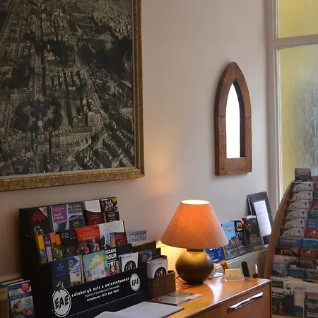 Maison d'hôtes Dene Guest House, New Town 3*