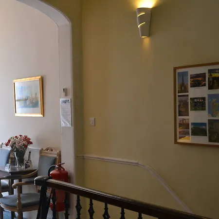 Vendégház Dene Guest House, New Town