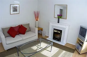 Rodney Apartments By Destination Edinburgh Apartment