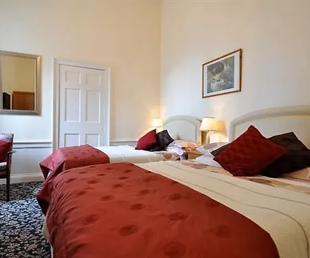 Tania Hotel