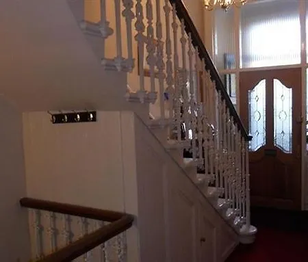 Hotel Cherrytree 3*