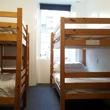 Hostal Haystack *