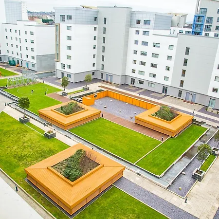 Western Harbour View Apartment *