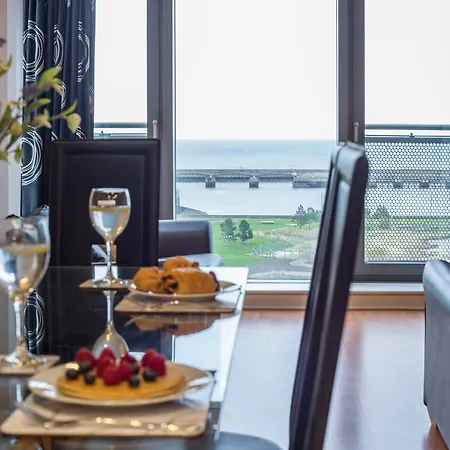 Apartment Western Harbour View Edinburgh