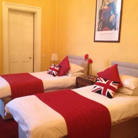 22 Chester Street 3*