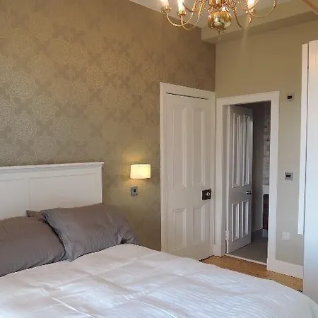Bright Victorian Bruntsfield شقة *