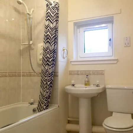 Saint Leonard's Apartment